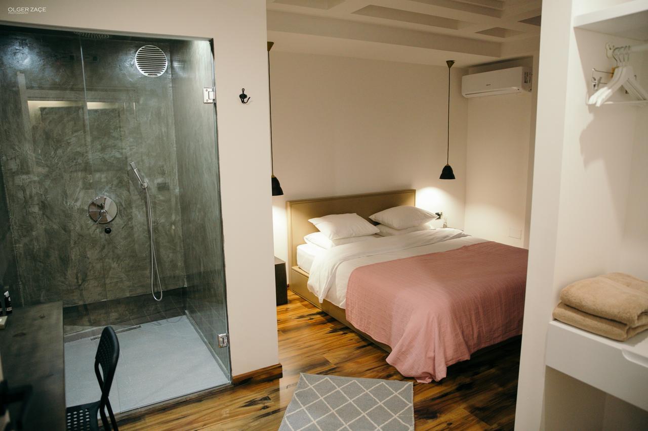 7Seven Hotel Korce Exterior photo